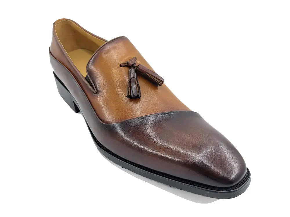 Two Tone Tassel Loafer Carrucci