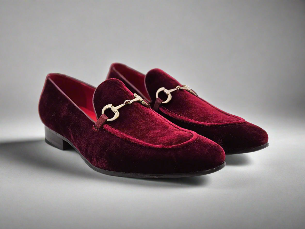 Velvet Buckle Loafer Carrucci