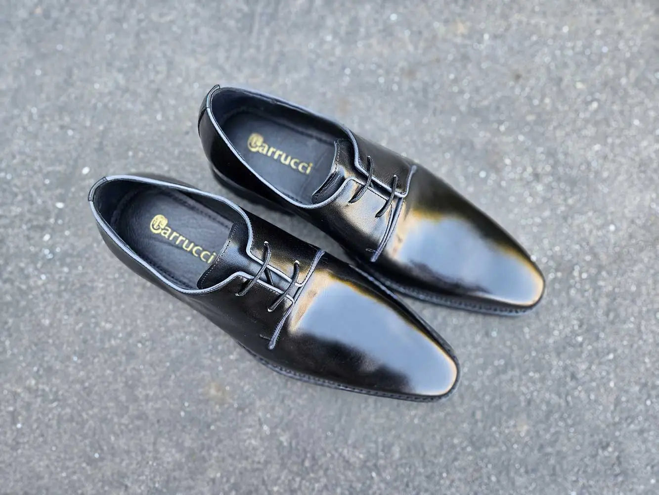 Whole Cut Derby With Lug Sole Carrucci