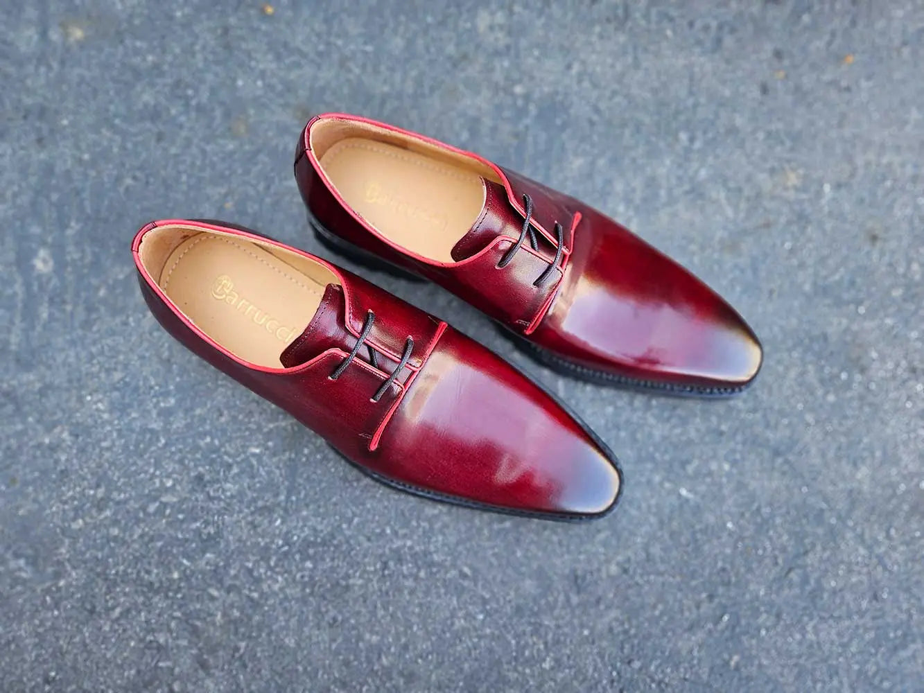 Whole Cut Derby With Lug Sole Carrucci