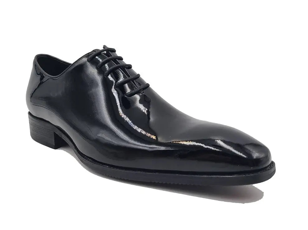 Wholecut Patent Leather Oxford Carrucci