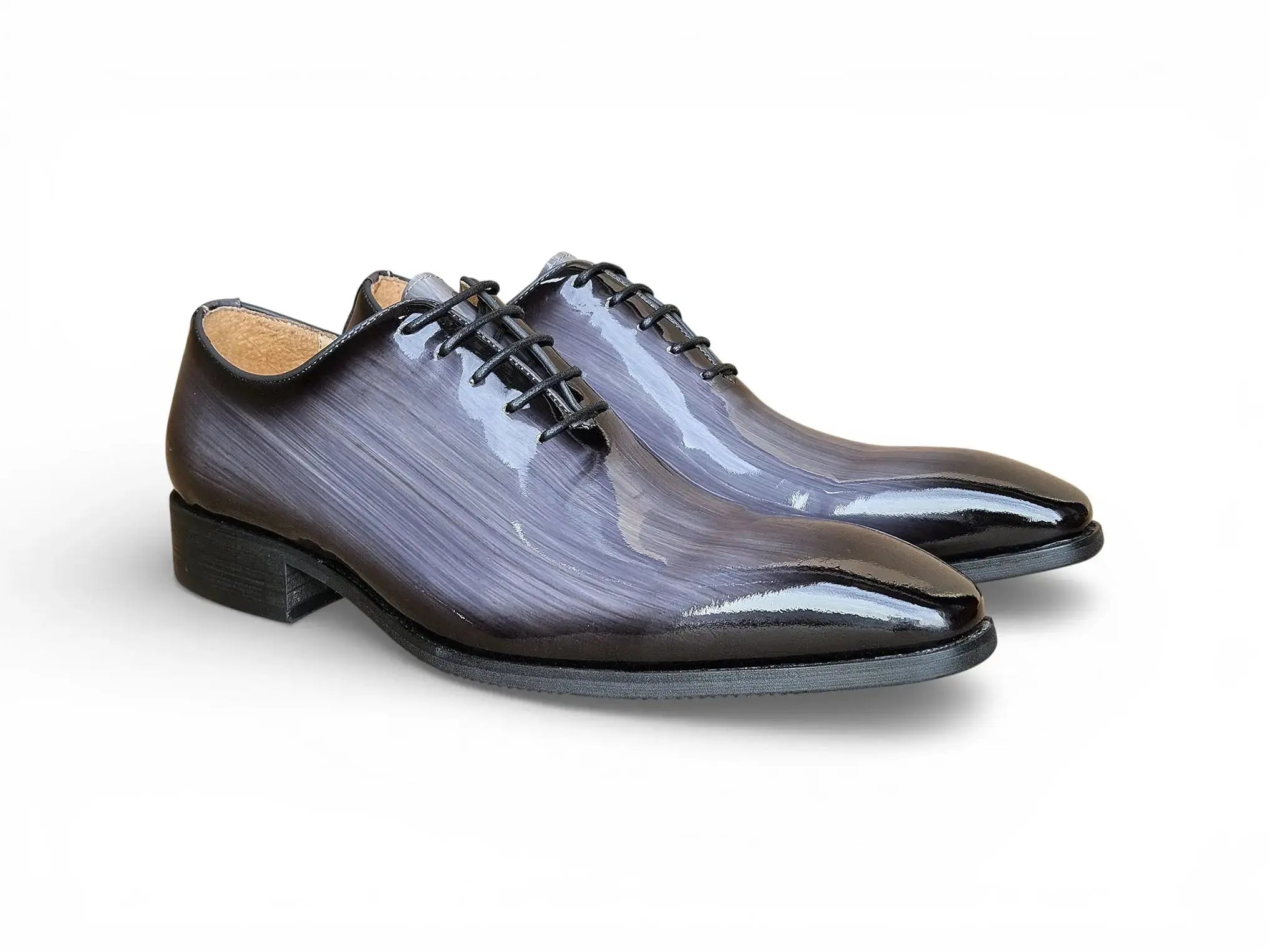 Wholecut Patent Leather Oxford Carrucci