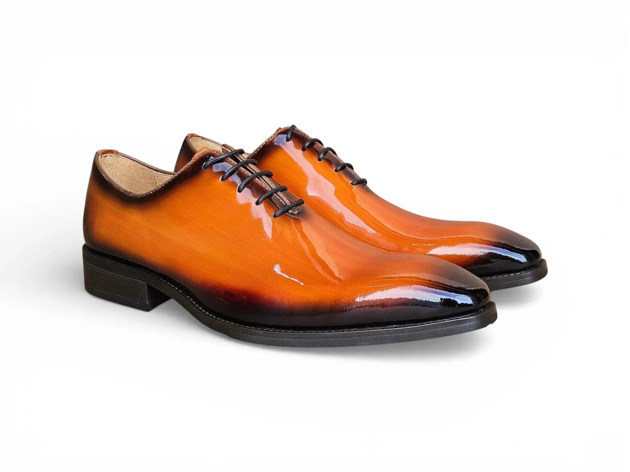 Wholecut Patent Leather Oxford Carrucci