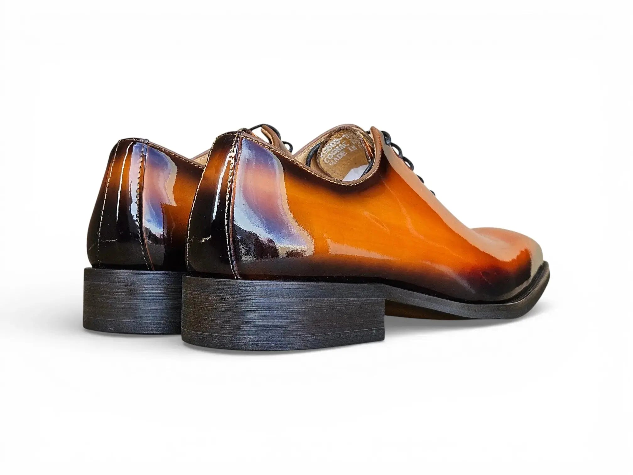 Wholecut Patent Leather Oxford Carrucci