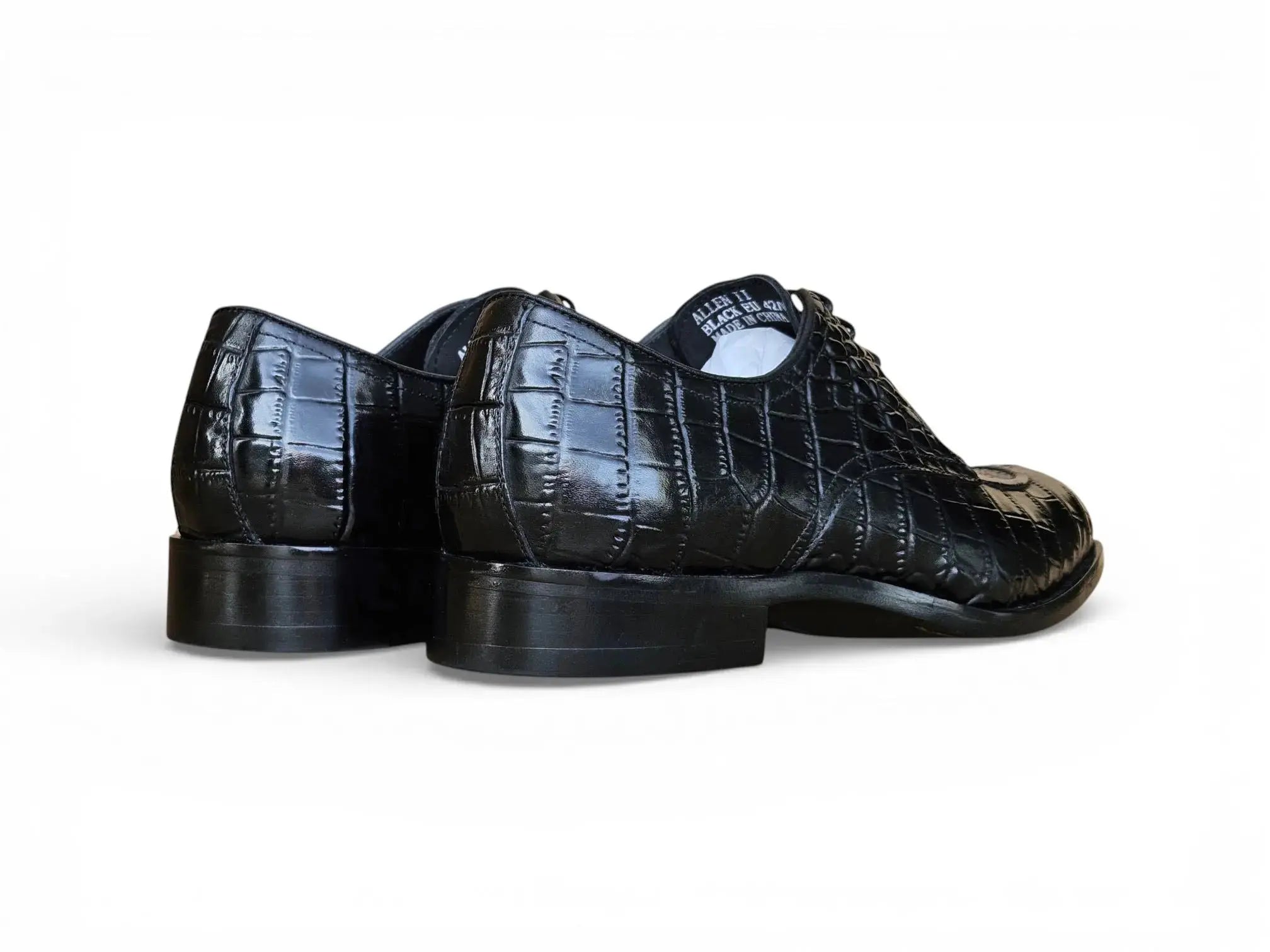 Allen II Embossed Split Toe Derby Carrucci