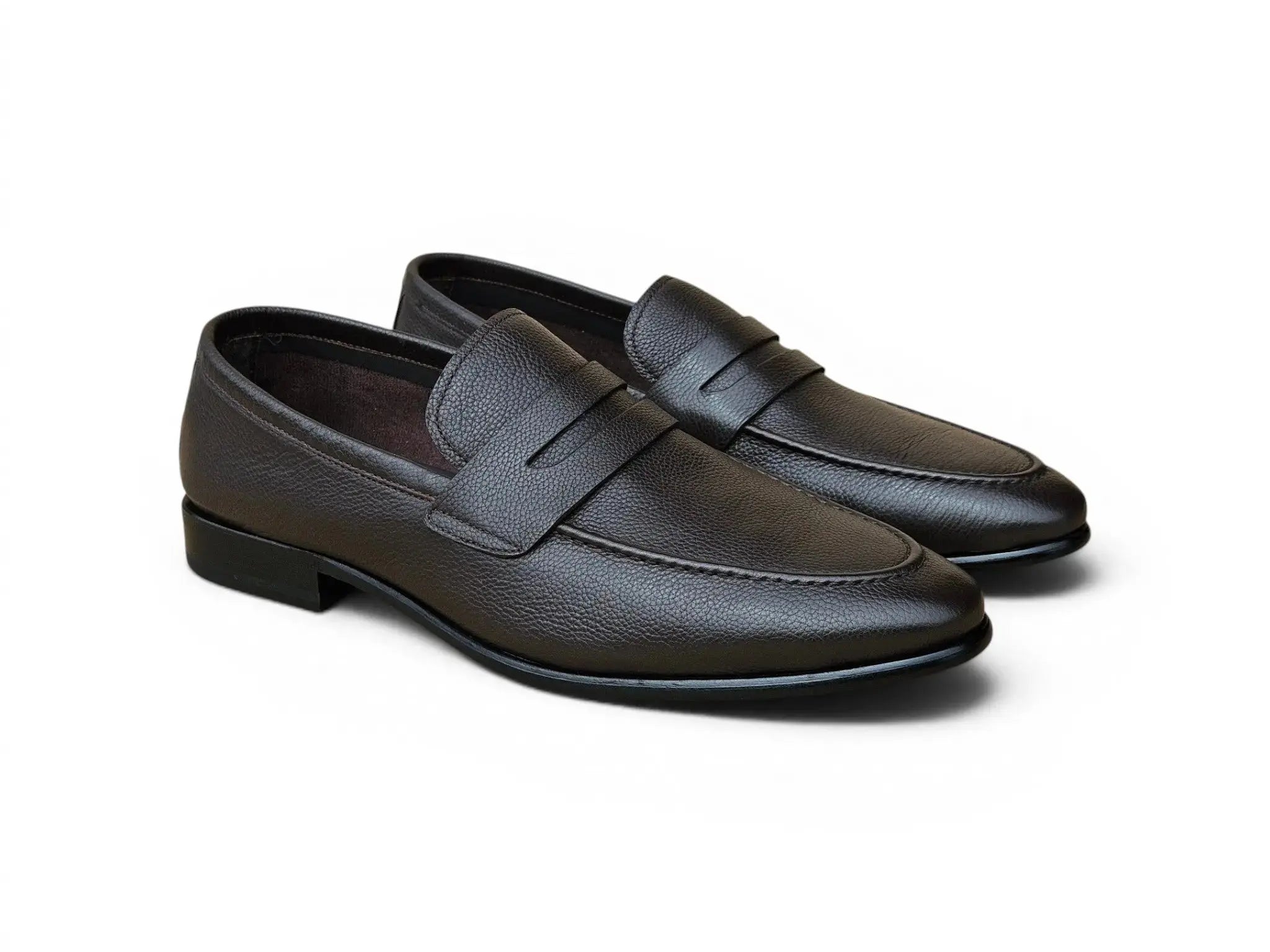 Axel Penny Loafer Tumble Leather Carrucci