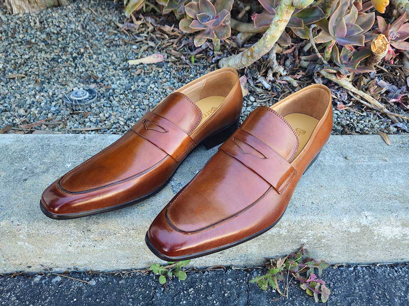 Beveled Squared Toe Loafer