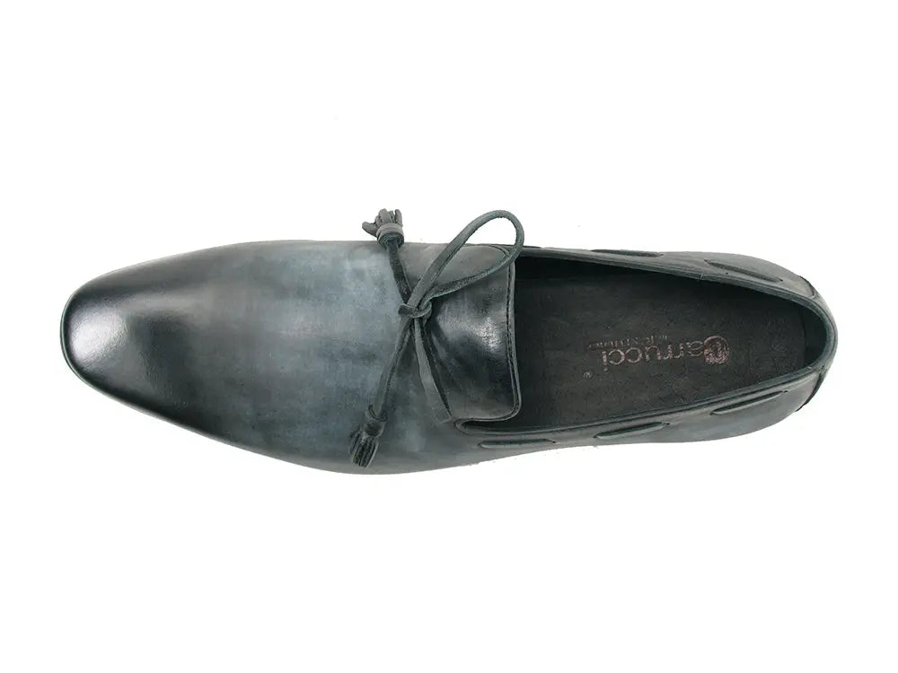 Butter Soft Leather Tassel Loafer Carrucci