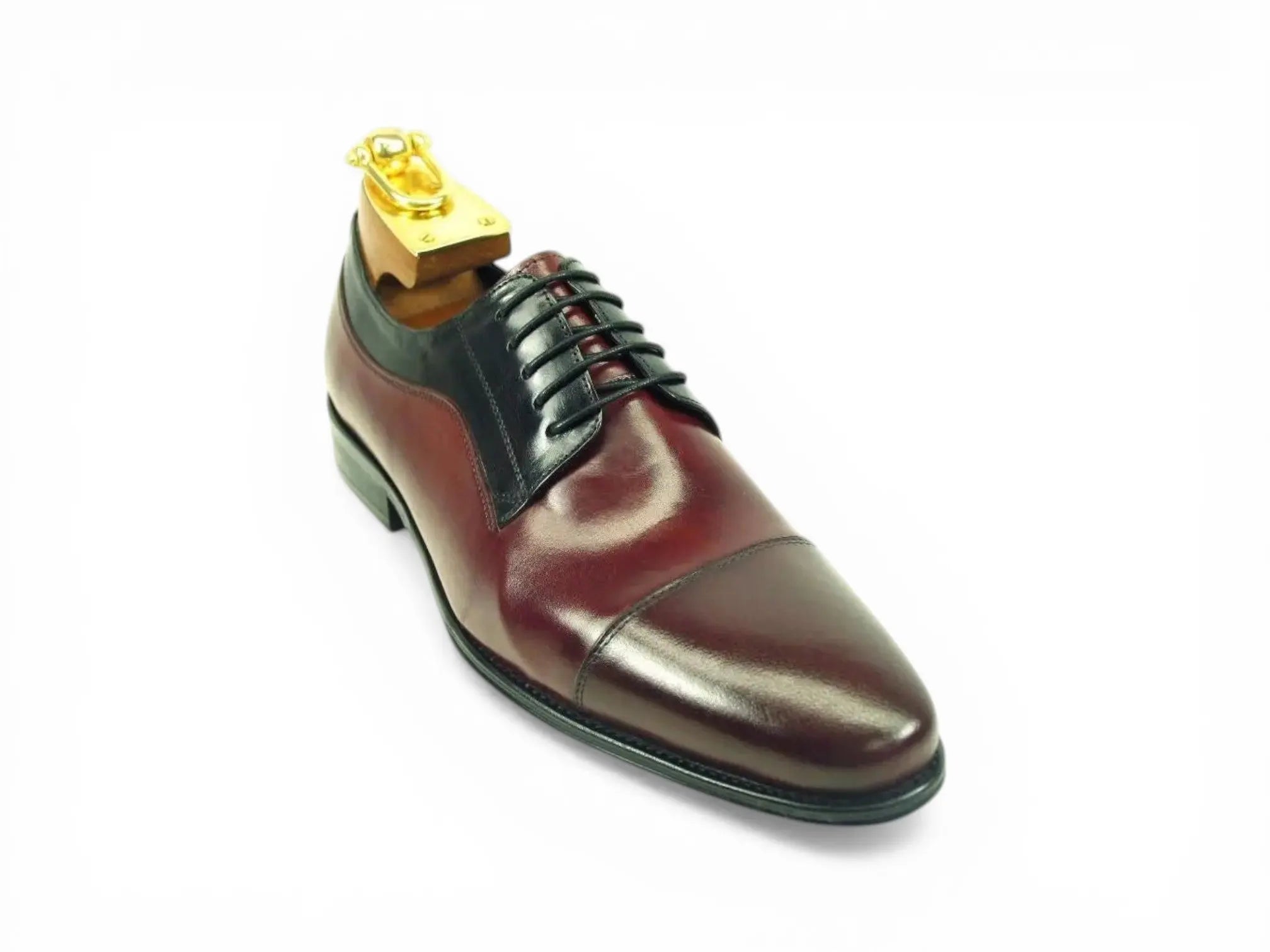 Cap Toe Leather Oxford Carrucci