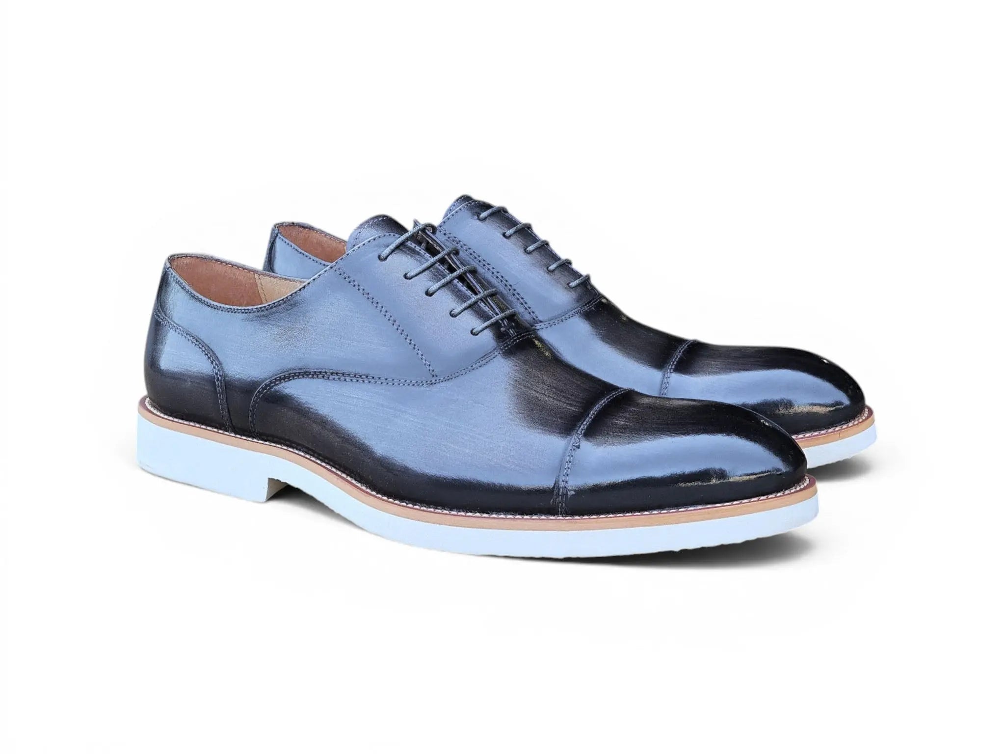 Cap Toe Oxford in Lightweight Sole Carrucci