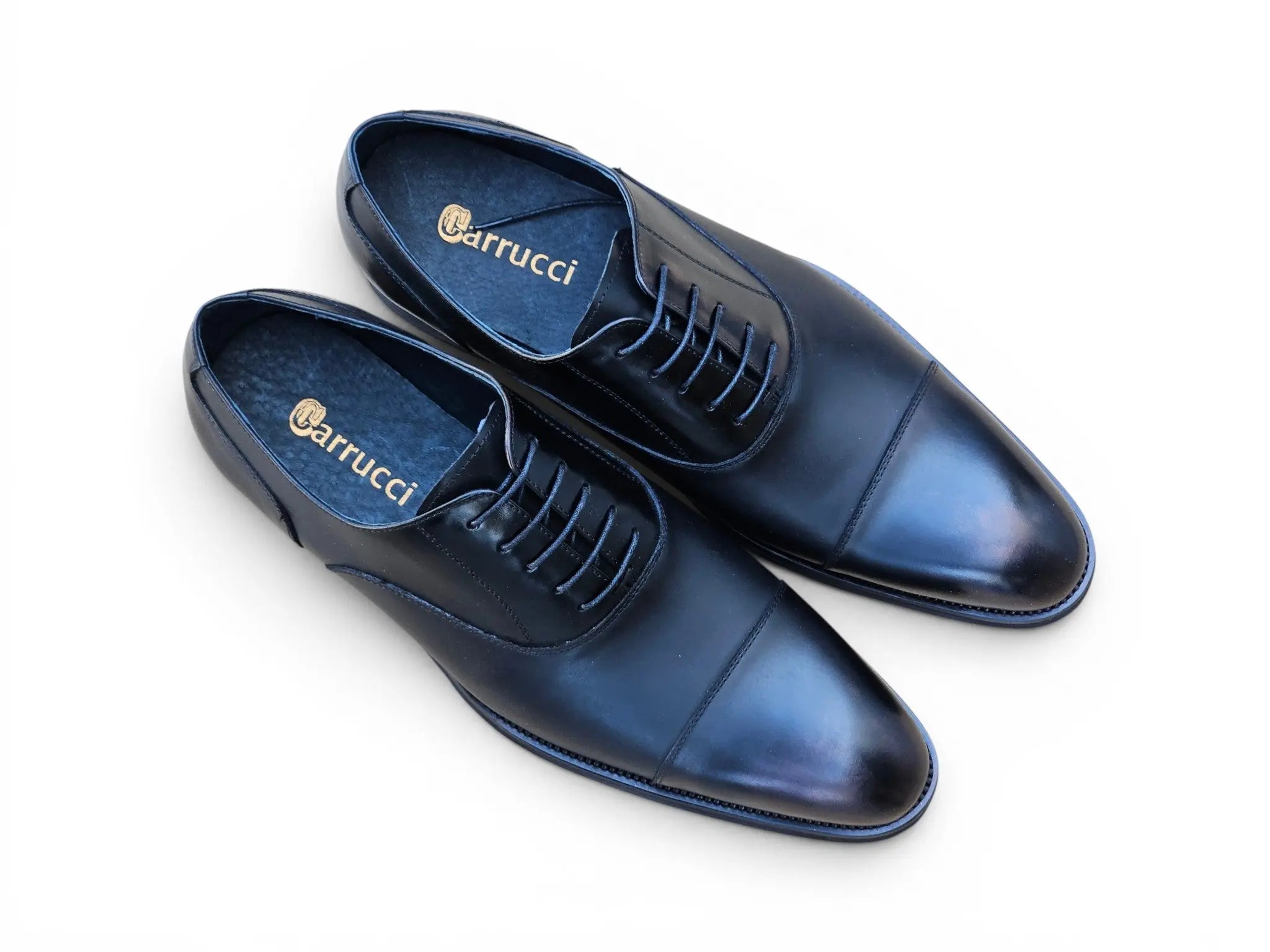 Cap Toe Oxford in Lightweight Sole Carrucci
