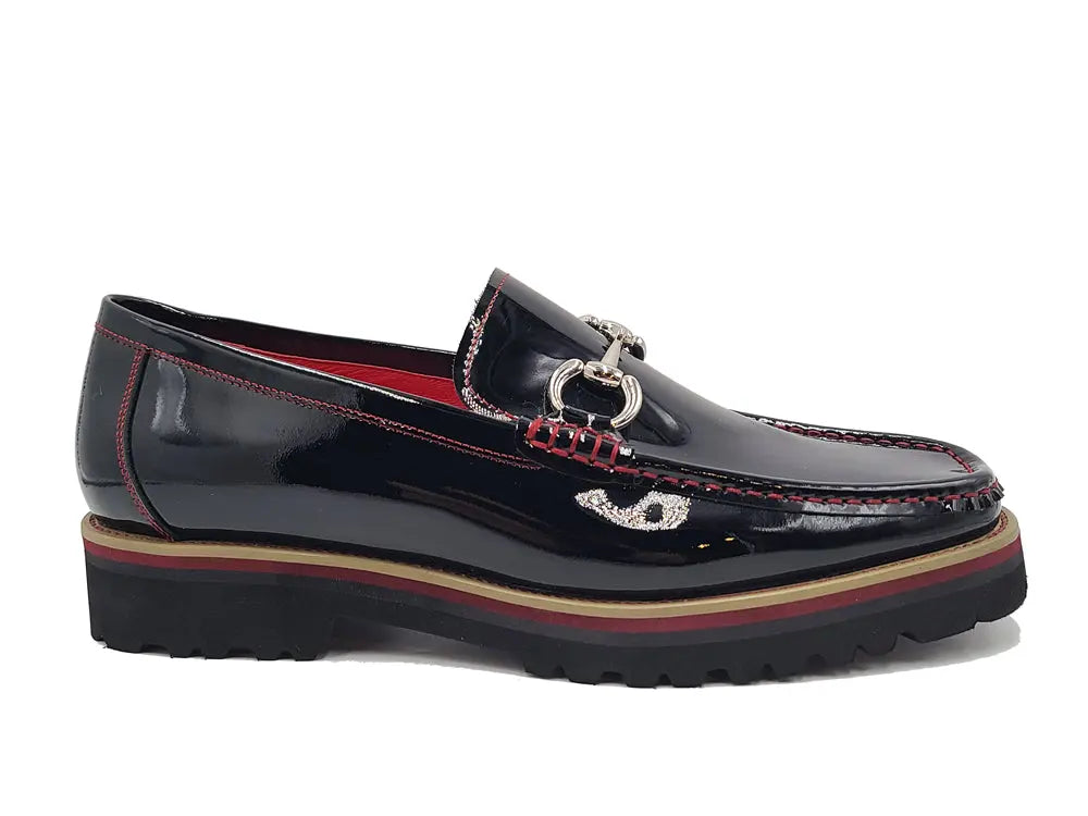 Elegant Patent Leather Horse Bit Loafer Carrucci