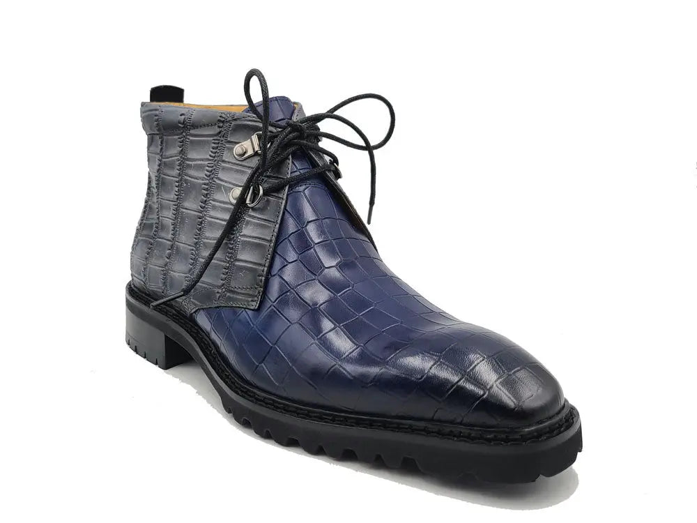 Embossed Chukka Boot Lug Sole Carrucci