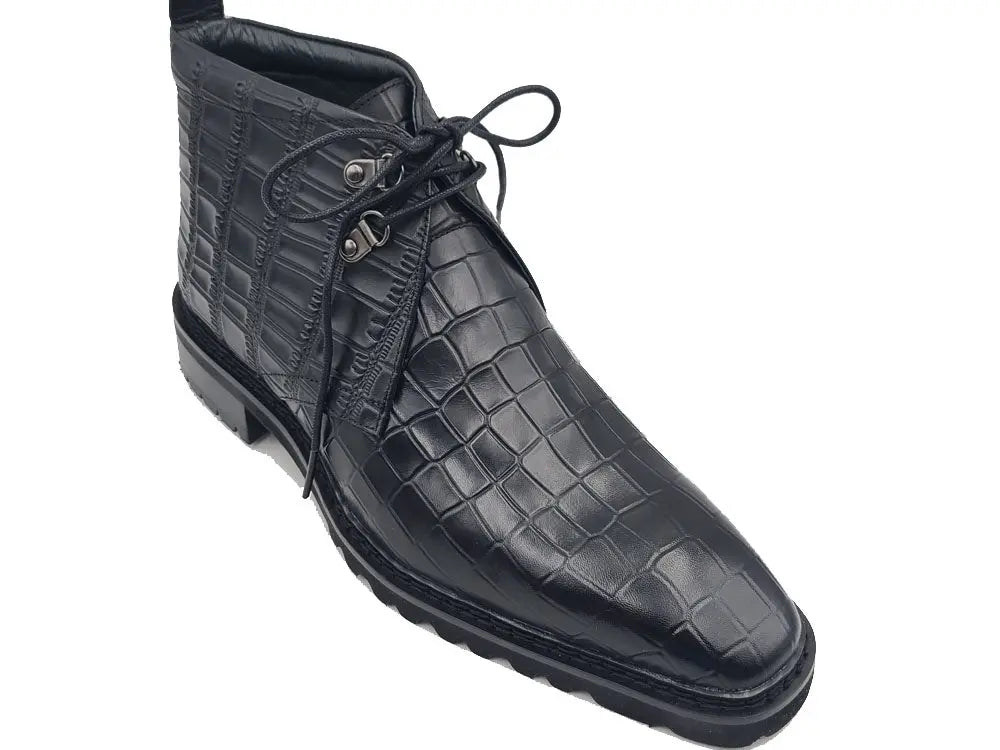 Embossed Chukka Boot Lug Sole Carrucci