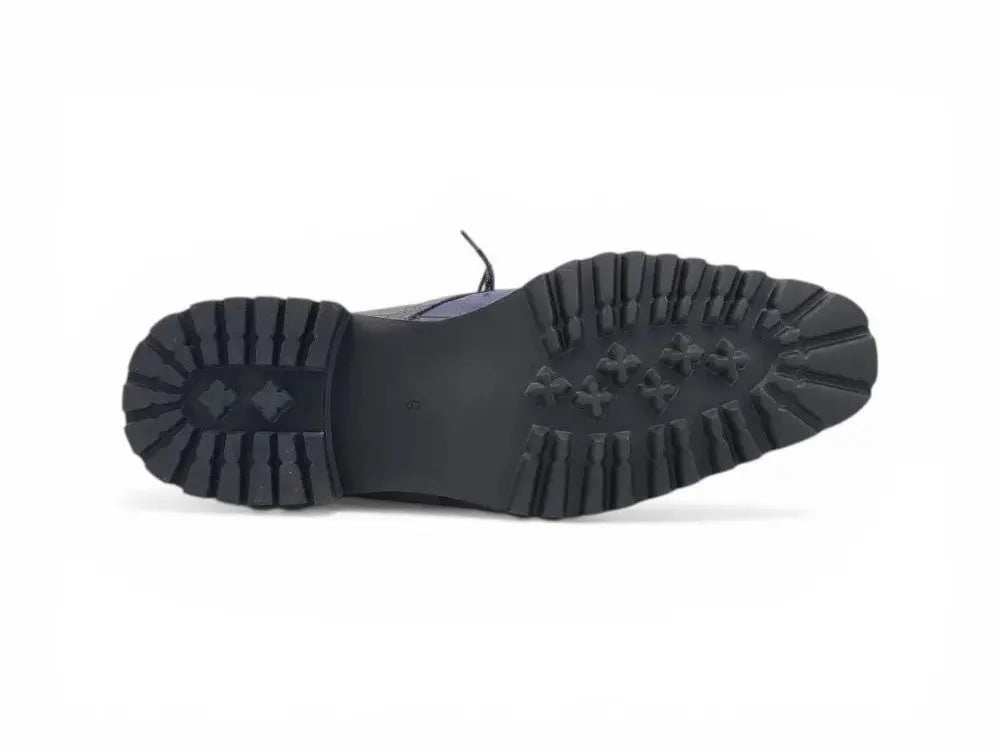 Embossed Chukka Boot Lug Sole Carrucci