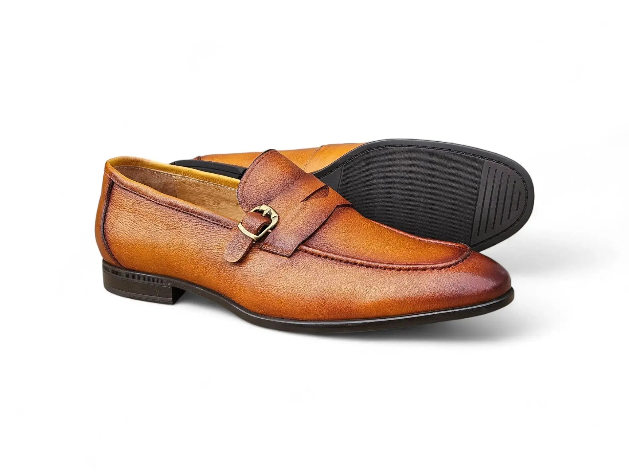 Grant Buckle Loafer Carrucci