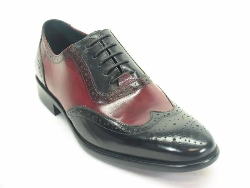 Hand Finished Wingtip Medallion Oxford Carrucci