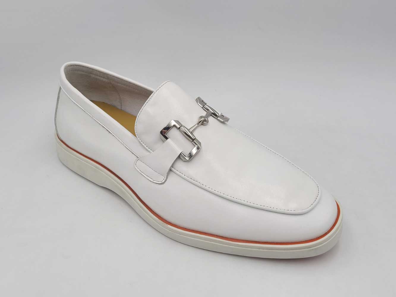 Horsebit Loafer in Sporty Sole Carrucci