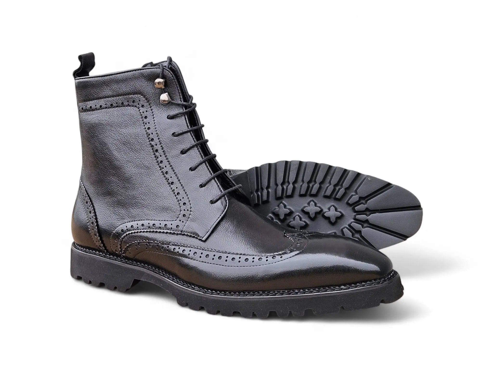 Hudson Black Wingtip Boot Lug Sole Carrucci
