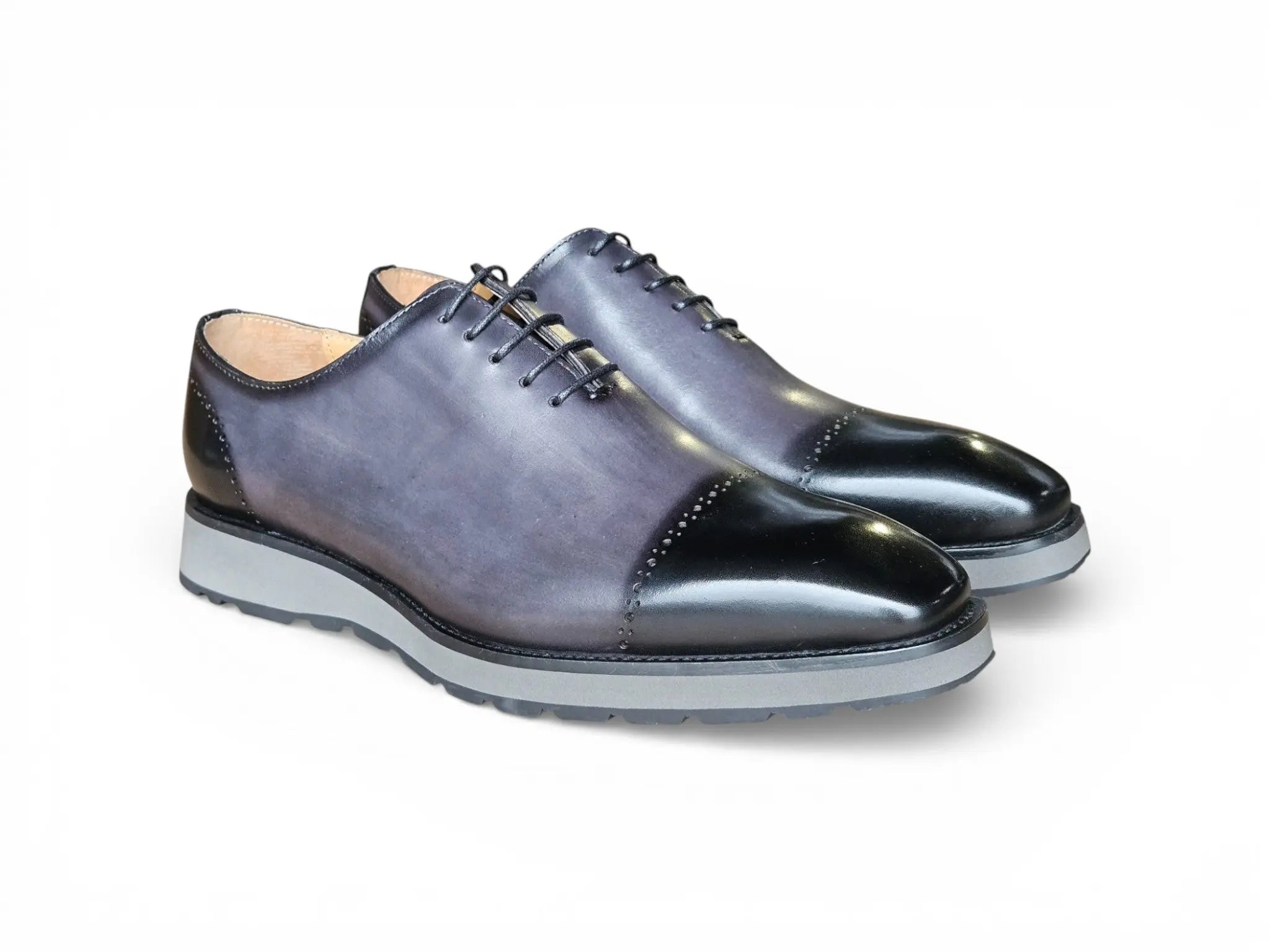 Hybrid Wholecut Oxford Carrucci