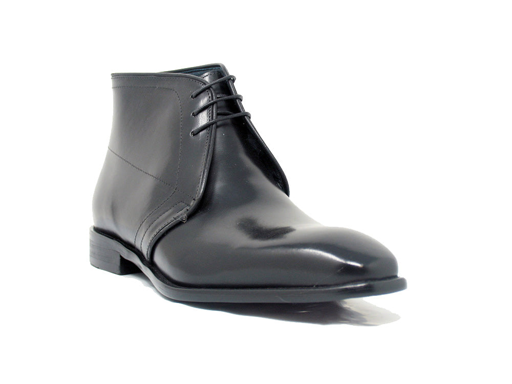 Carrucci Leather Chukka Boot