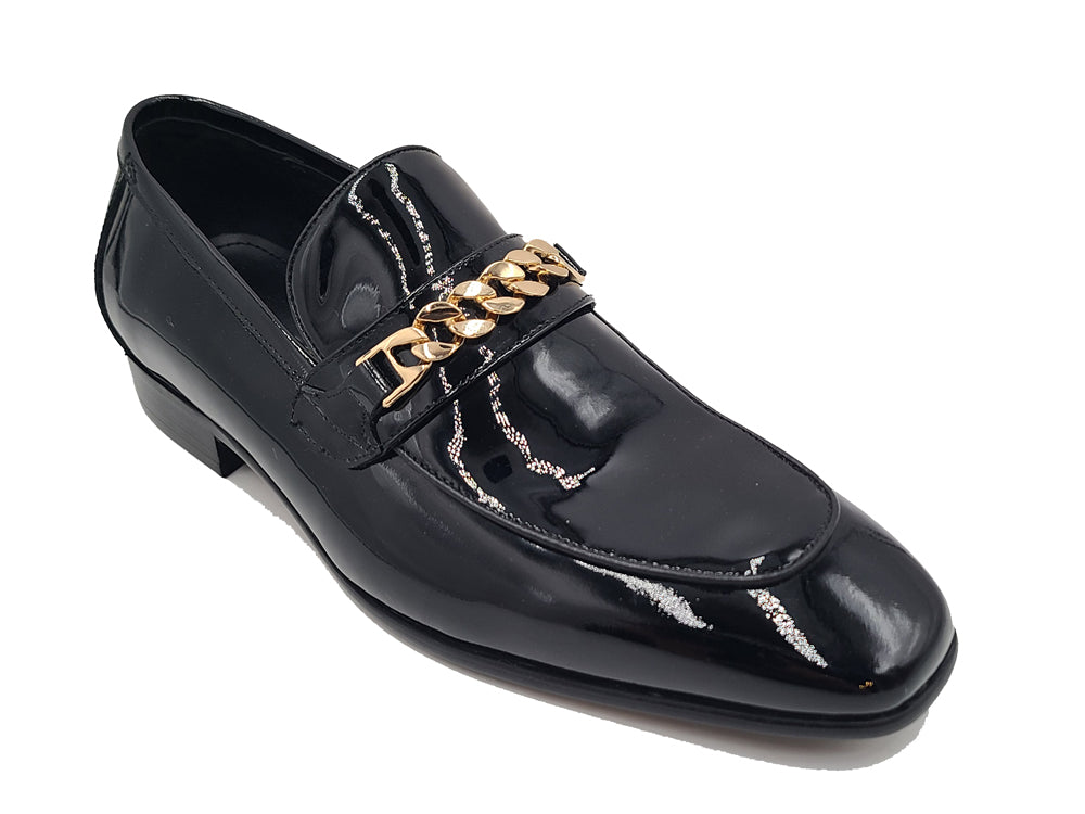 Beveled Squared Toe Soft Patent Leather Loafer