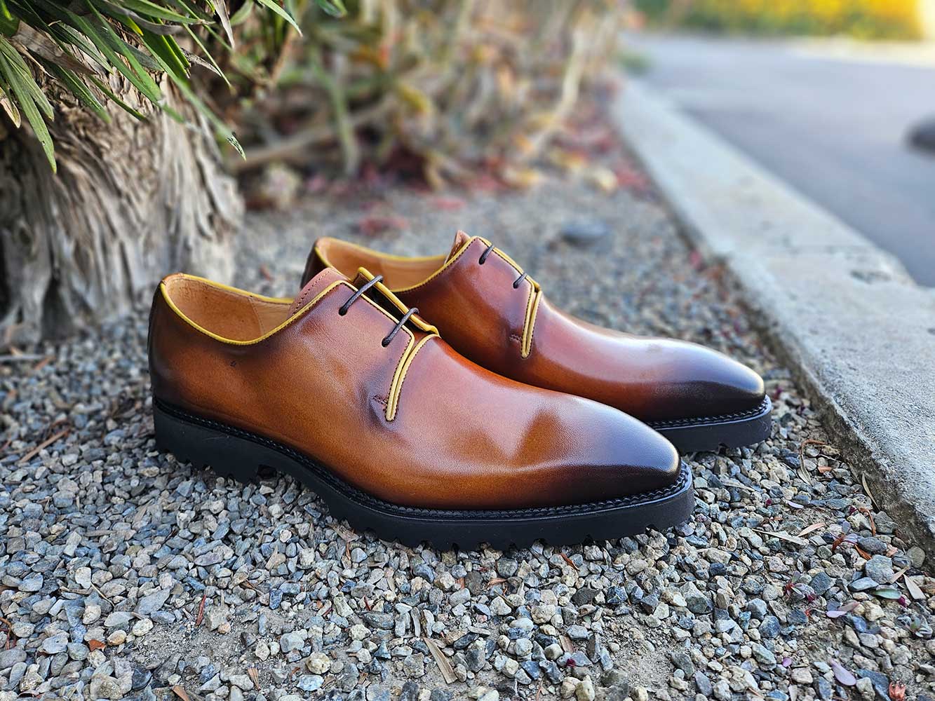 Whole Cut Derby With Lug Sole