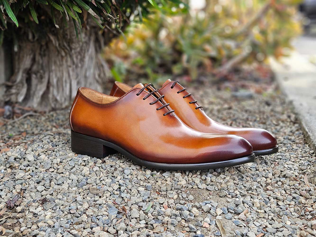 Calfskin Whole Cut Lace-up Oxford