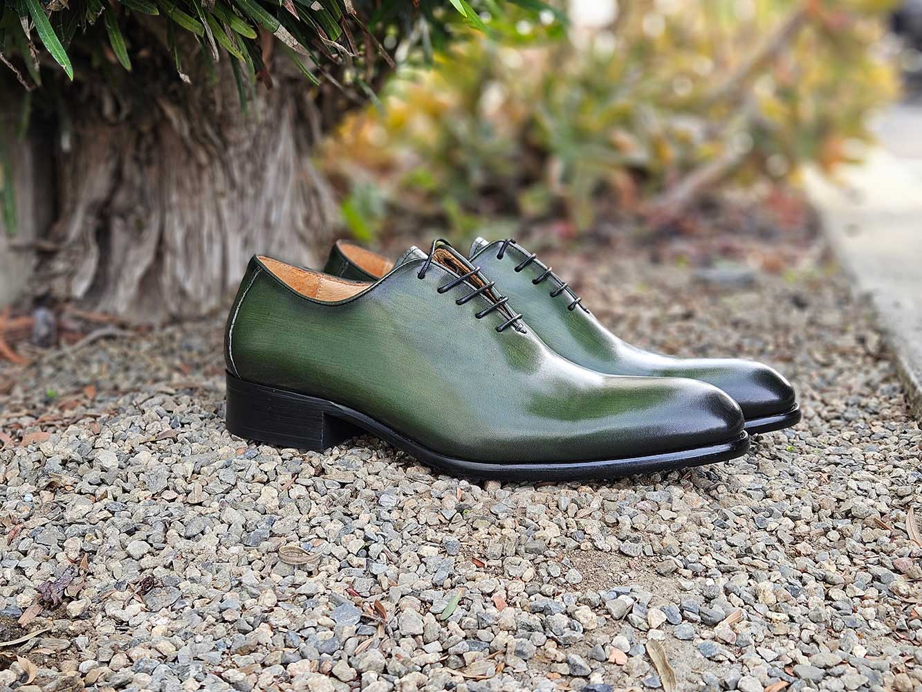 Calfskin Whole Cut Lace-up Oxford