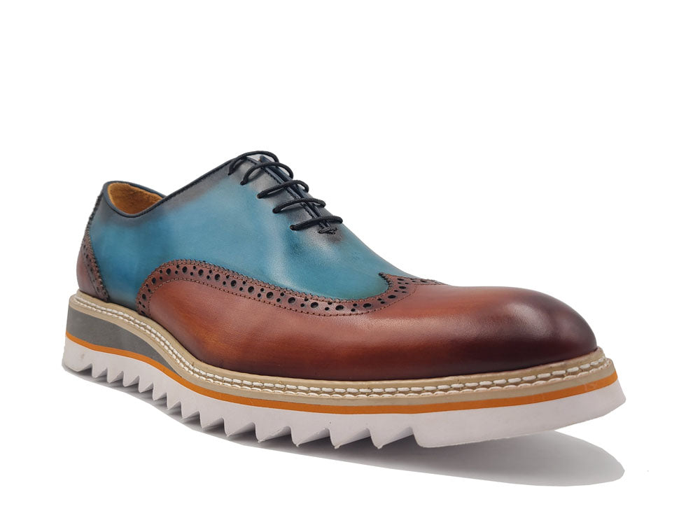 Gorgeous Two-tone Oxford Wing-tip with Lightweight Sole