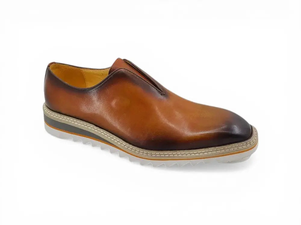 laceless-loafer-with-contrast-color-lightweight-sole