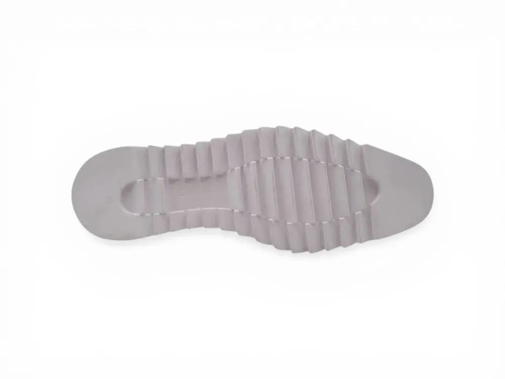 Laceless Loafer with Contrast color lightweight sole Carrucci