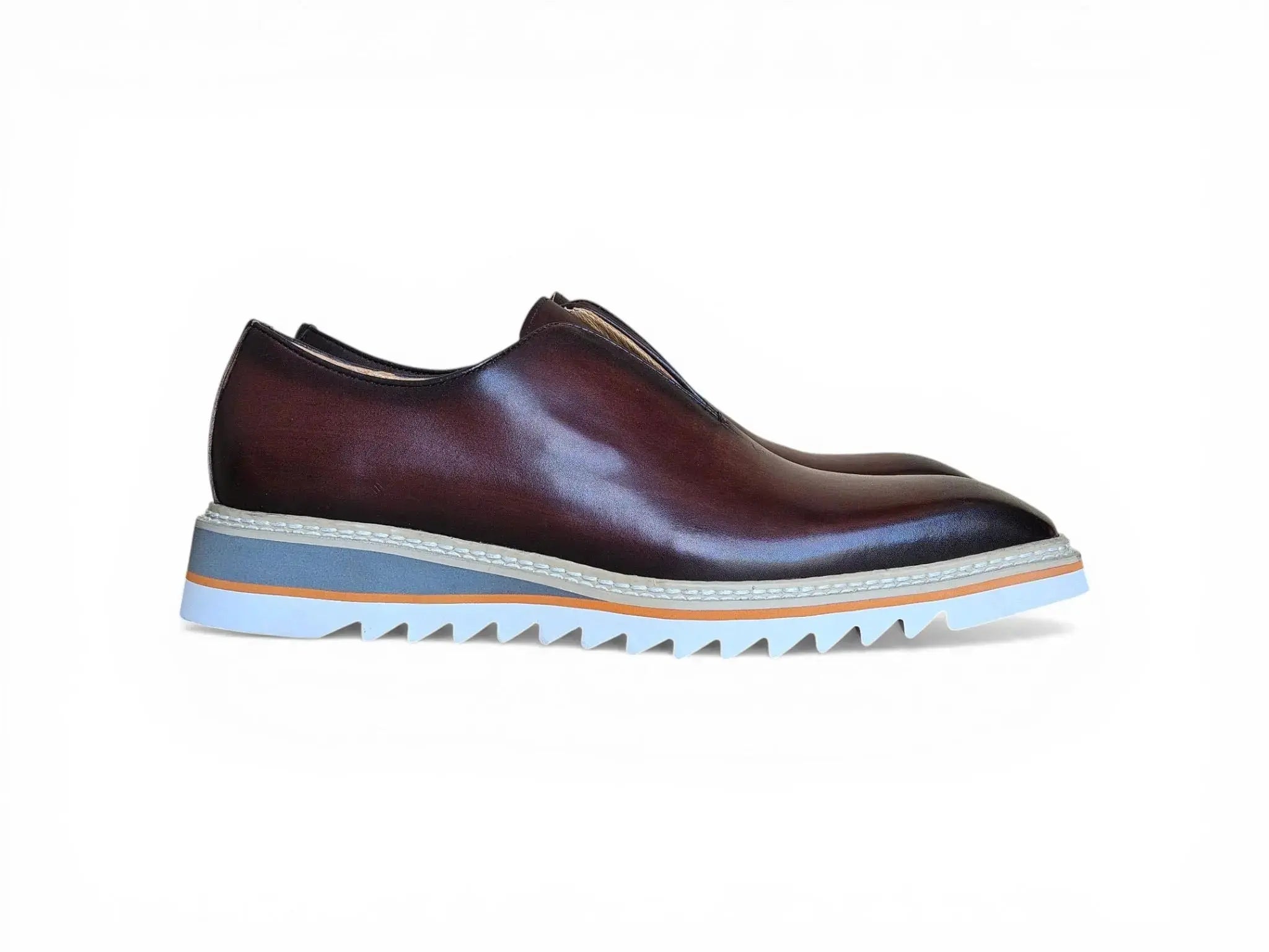 Laceless Loafer with Contrast color lightweight sole Carrucci