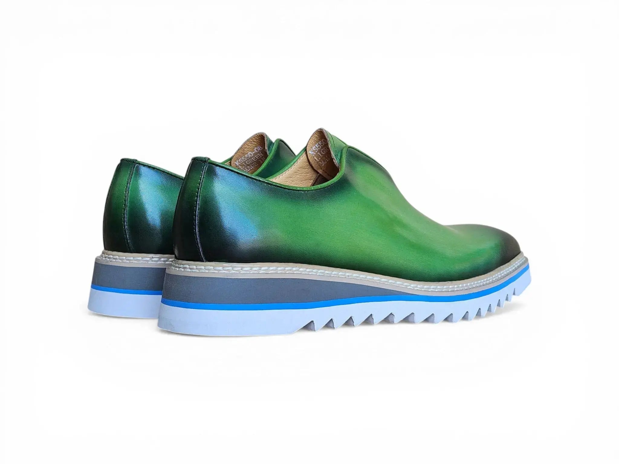 Laceless Loafer with Contrast color lightweight sole Carrucci