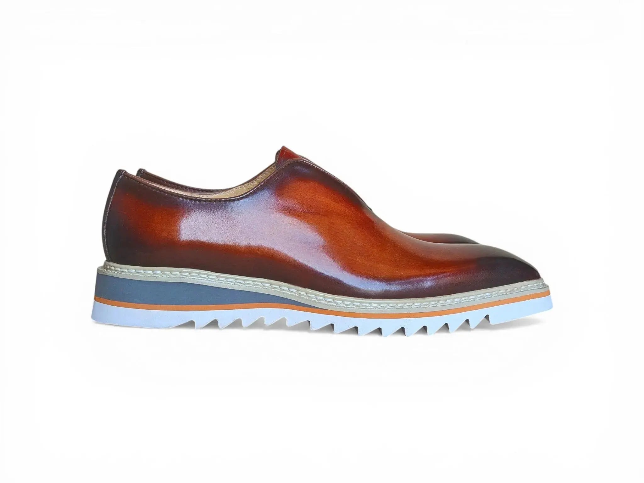 Laceless Loafer with Contrast color lightweight sole Carrucci