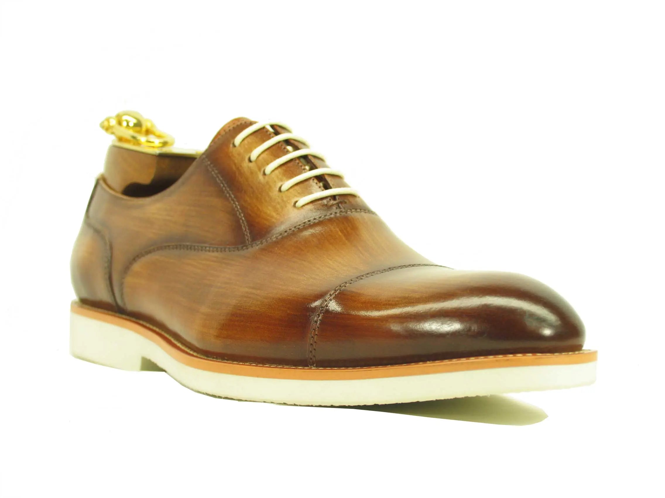 Lightweight Lace-up Cap Toe Oxford Carrucci