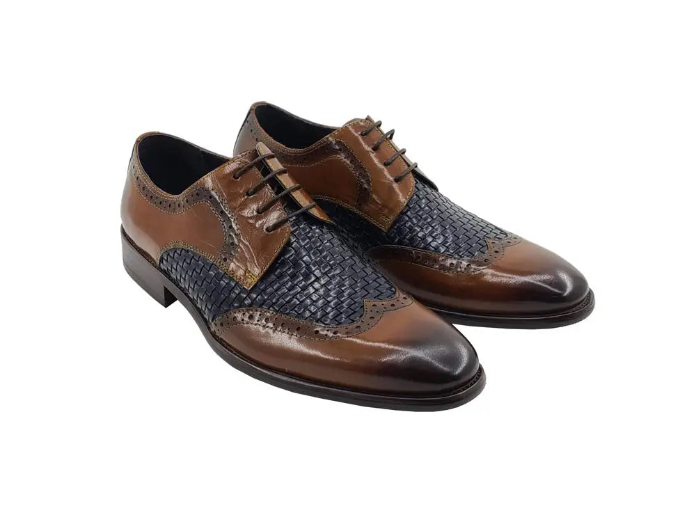 Medallion Wing-tip Basket Weave Four Eyelets Oxford Carrucci