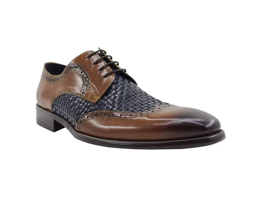 Medallion Wing-tip Basket Weave Four Eyelets Oxford Carrucci