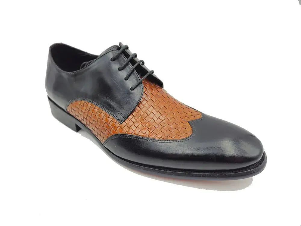 Medallion Wing-tip Basket Weave Four Eyelets Oxford Carrucci