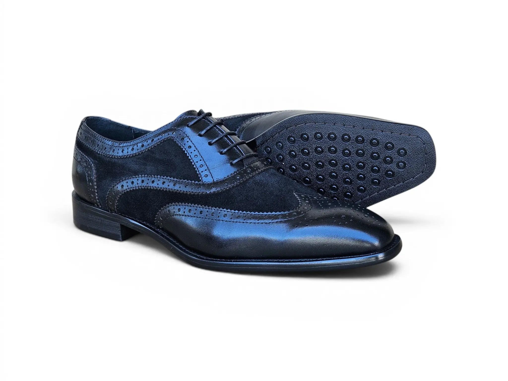 Mixed Media Burnished Wingtip Oxford Carrucci