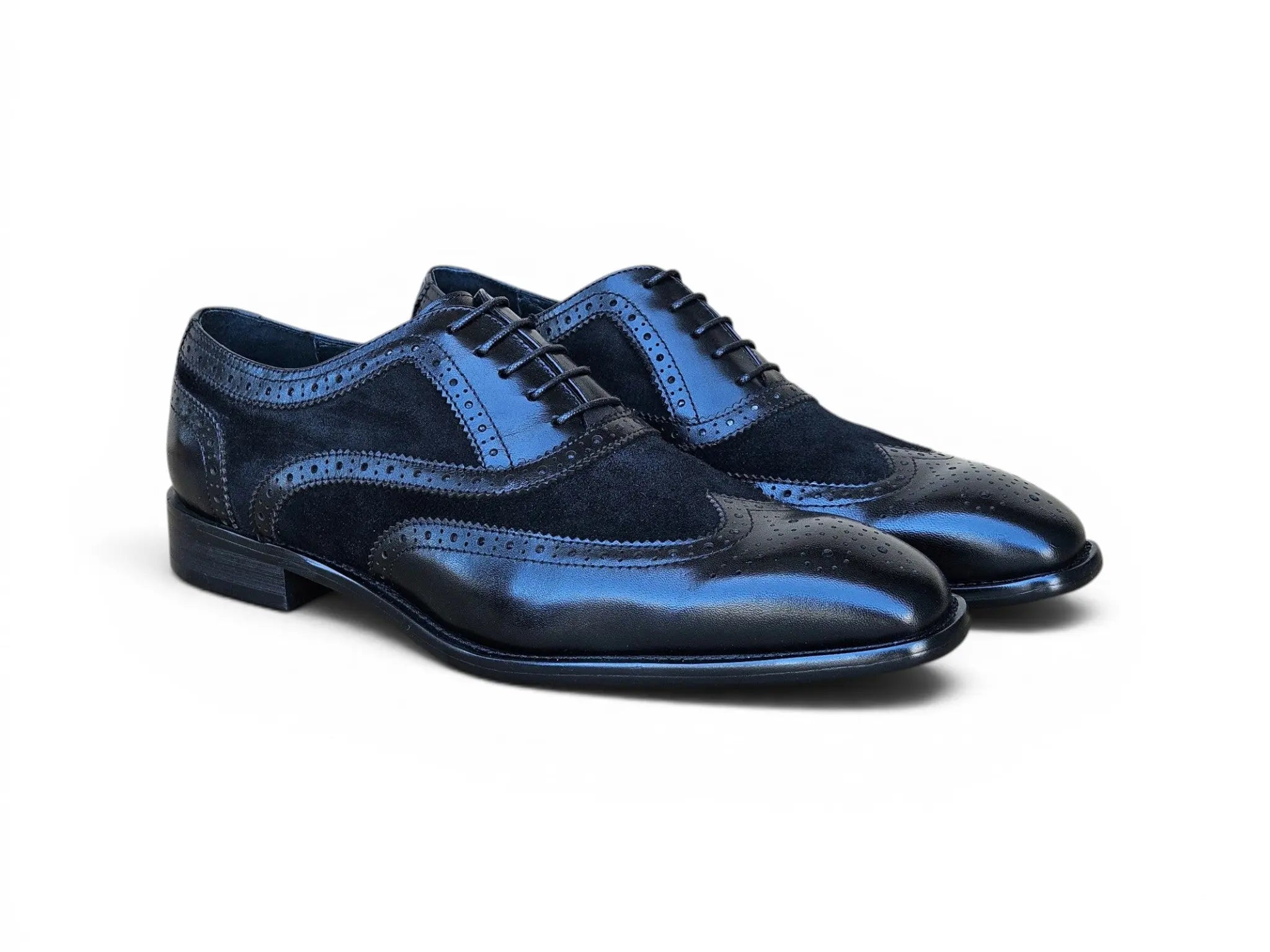 Mixed Media Burnished Wingtip Oxford Carrucci
