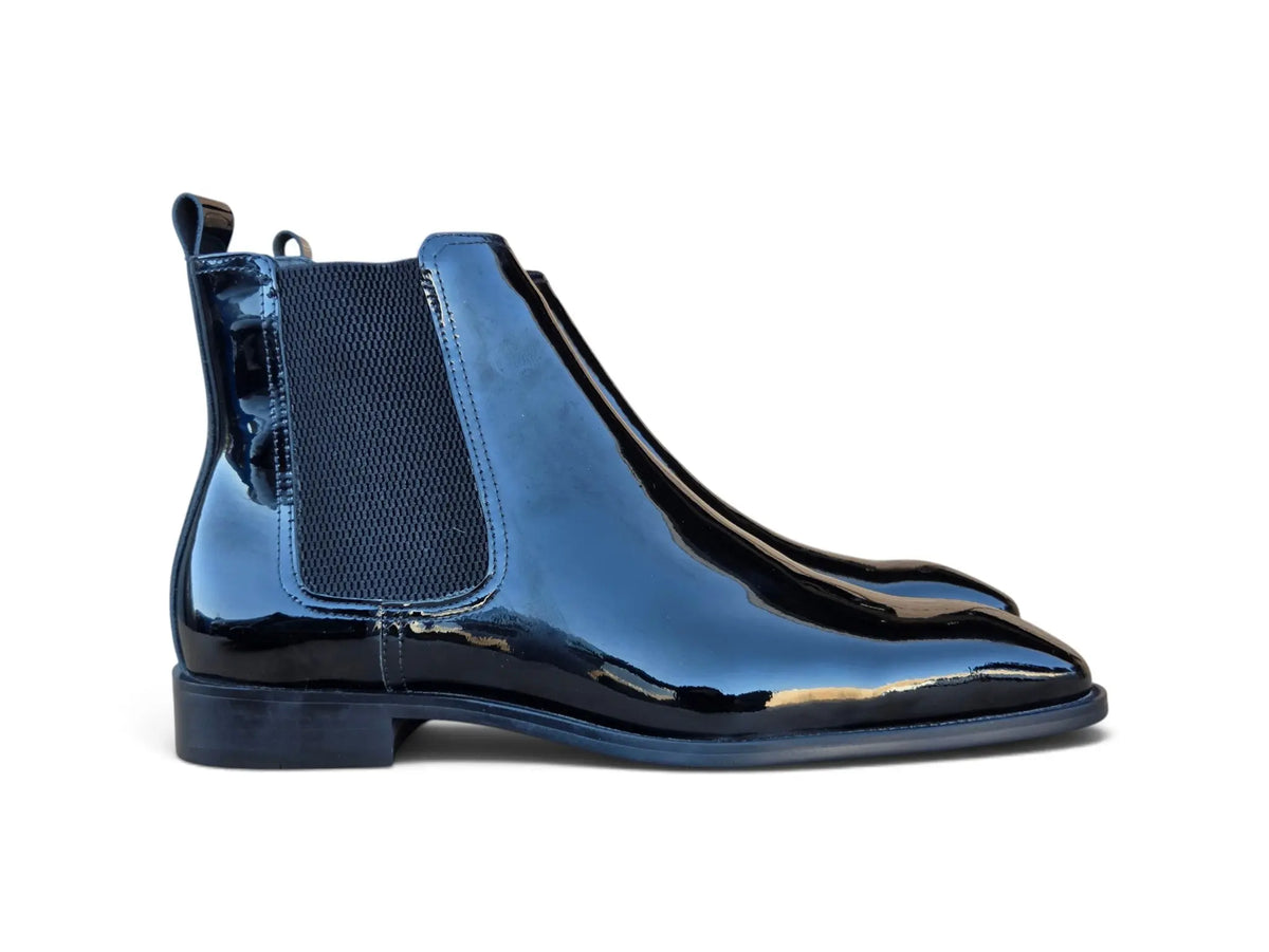 Noir Patent Leather Chelsea Boot Carrucci