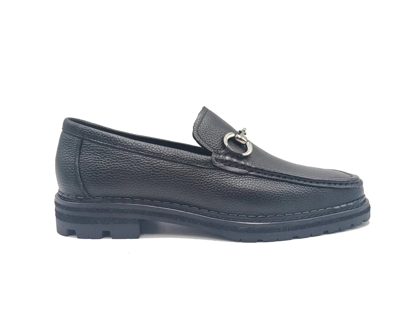 Pebble Leather Buckle Loafer Carrucci