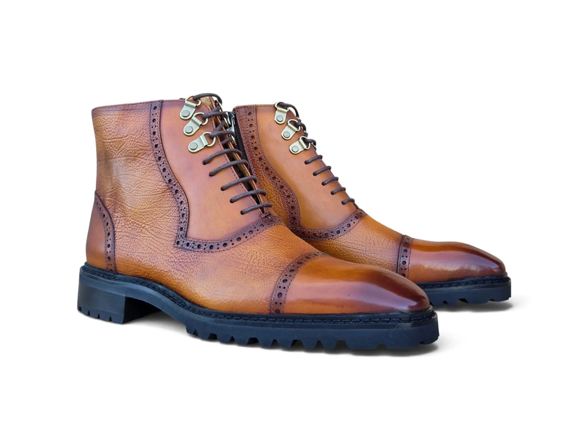 Ridge Men’s Cap Toe Lug Sole Boot Carrucci