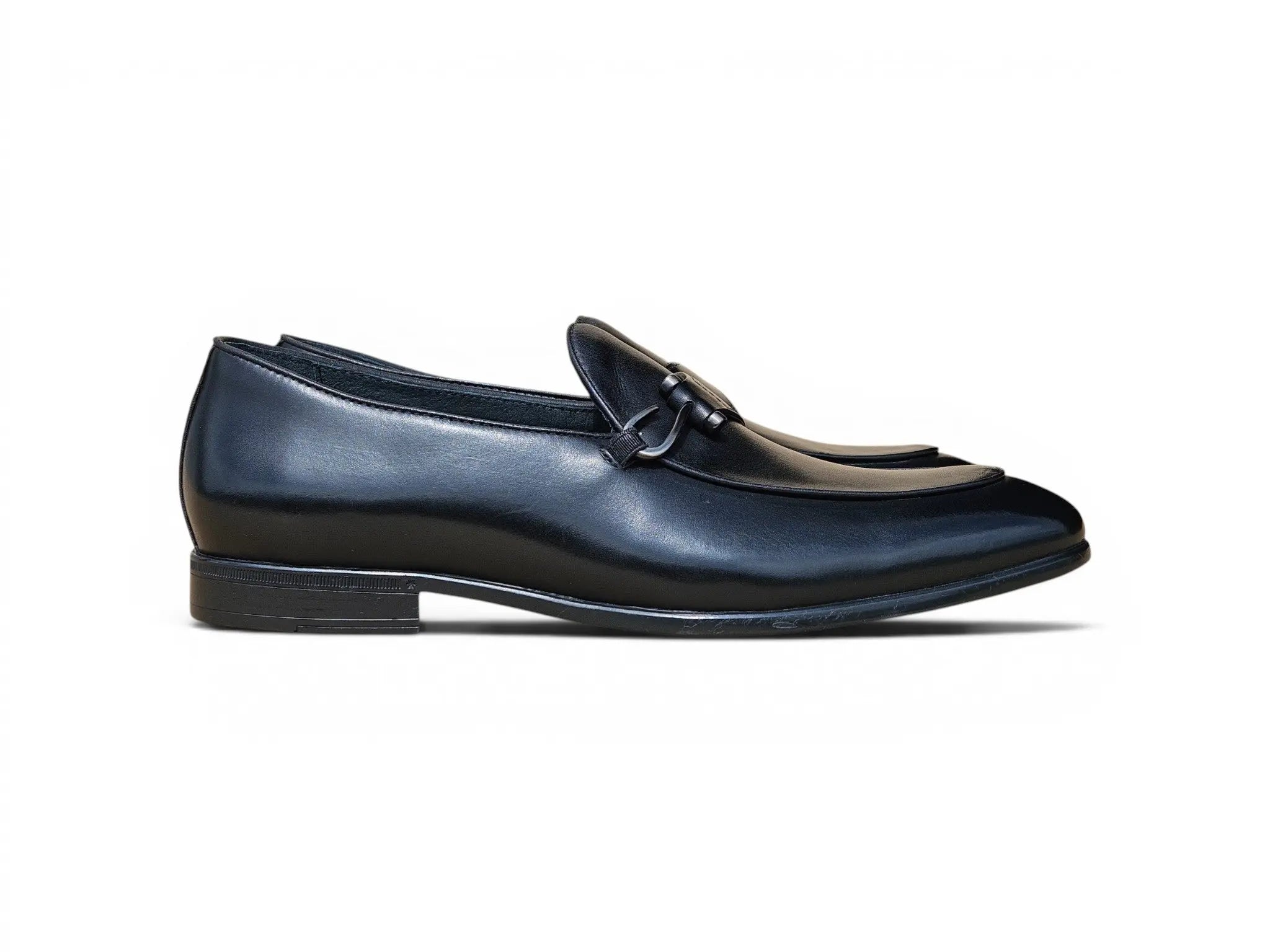 Savona Metal Accent Loafer Carrucci Shoes