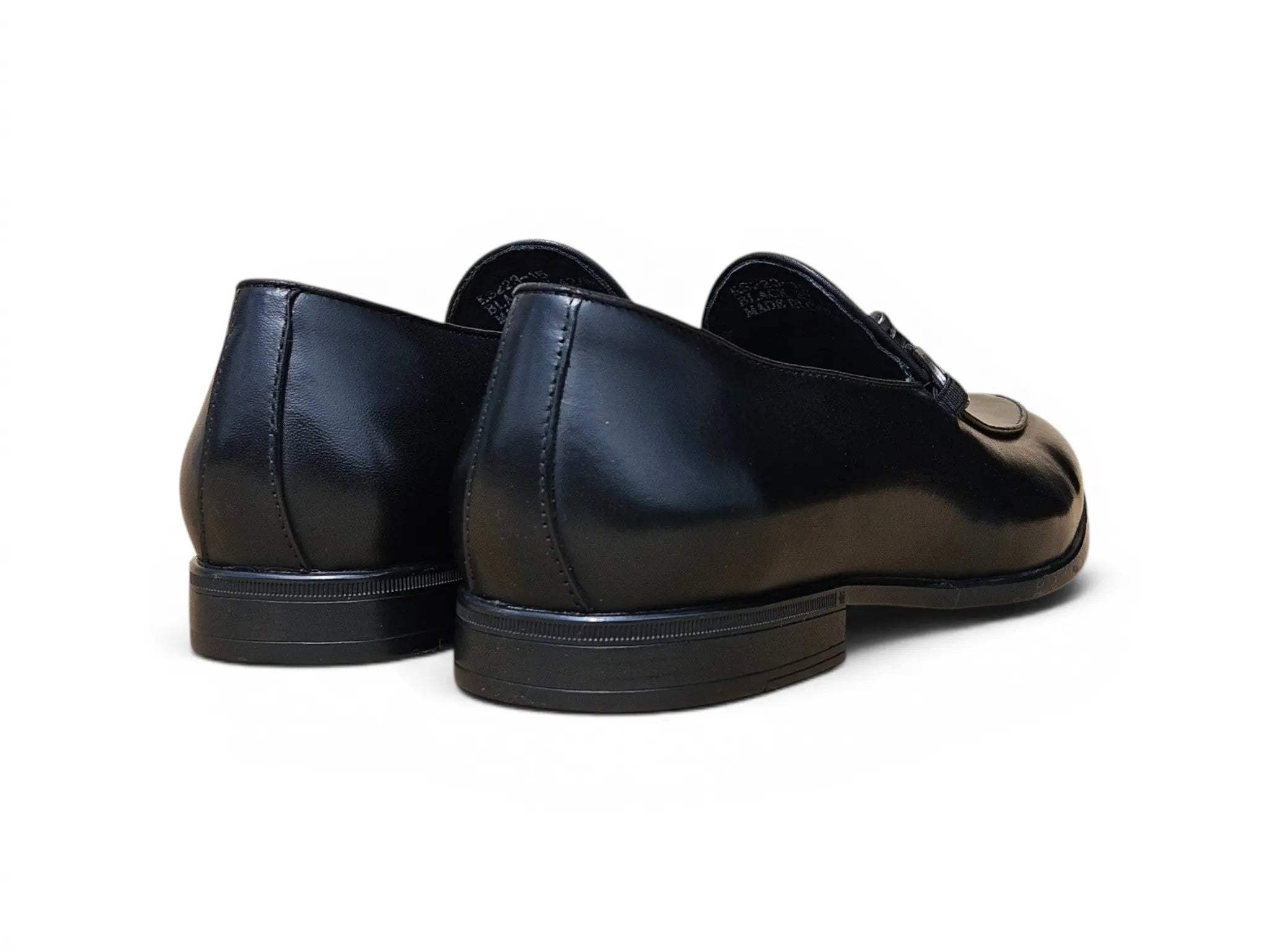 Savona Metal Accent Loafer Carrucci Shoes