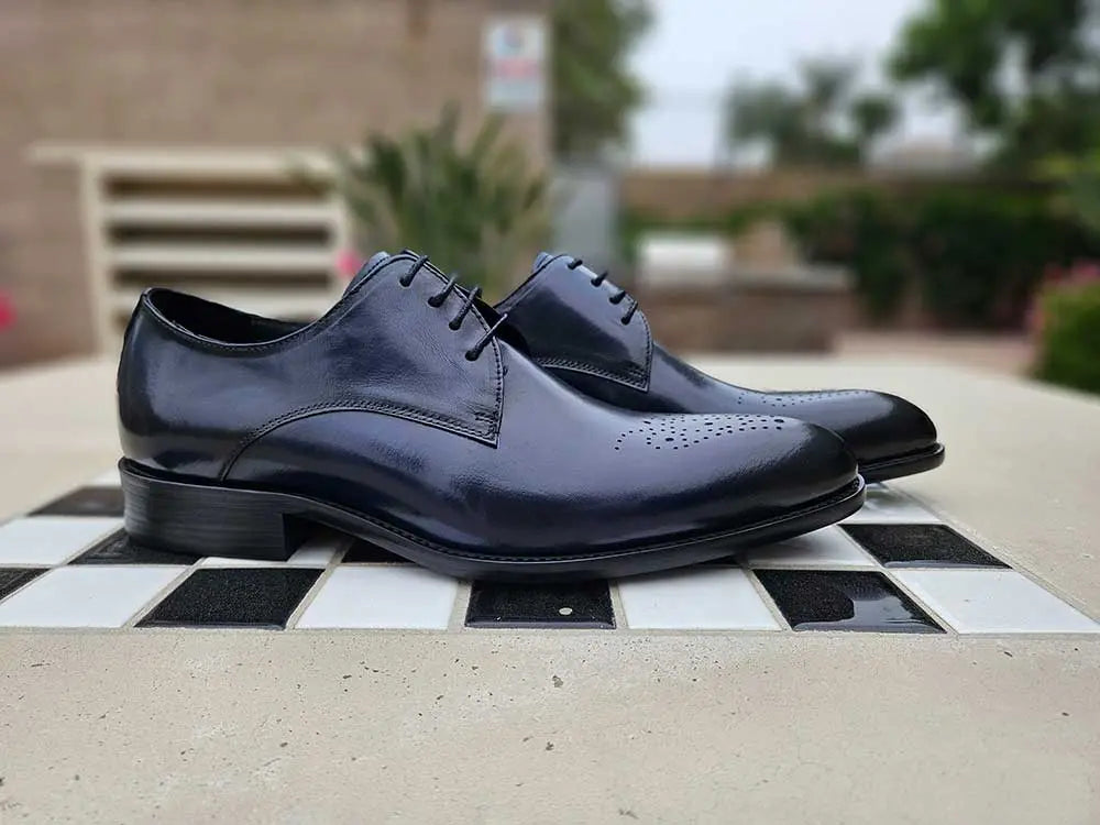 Signature Burnished Lace-up Derby Carrucci