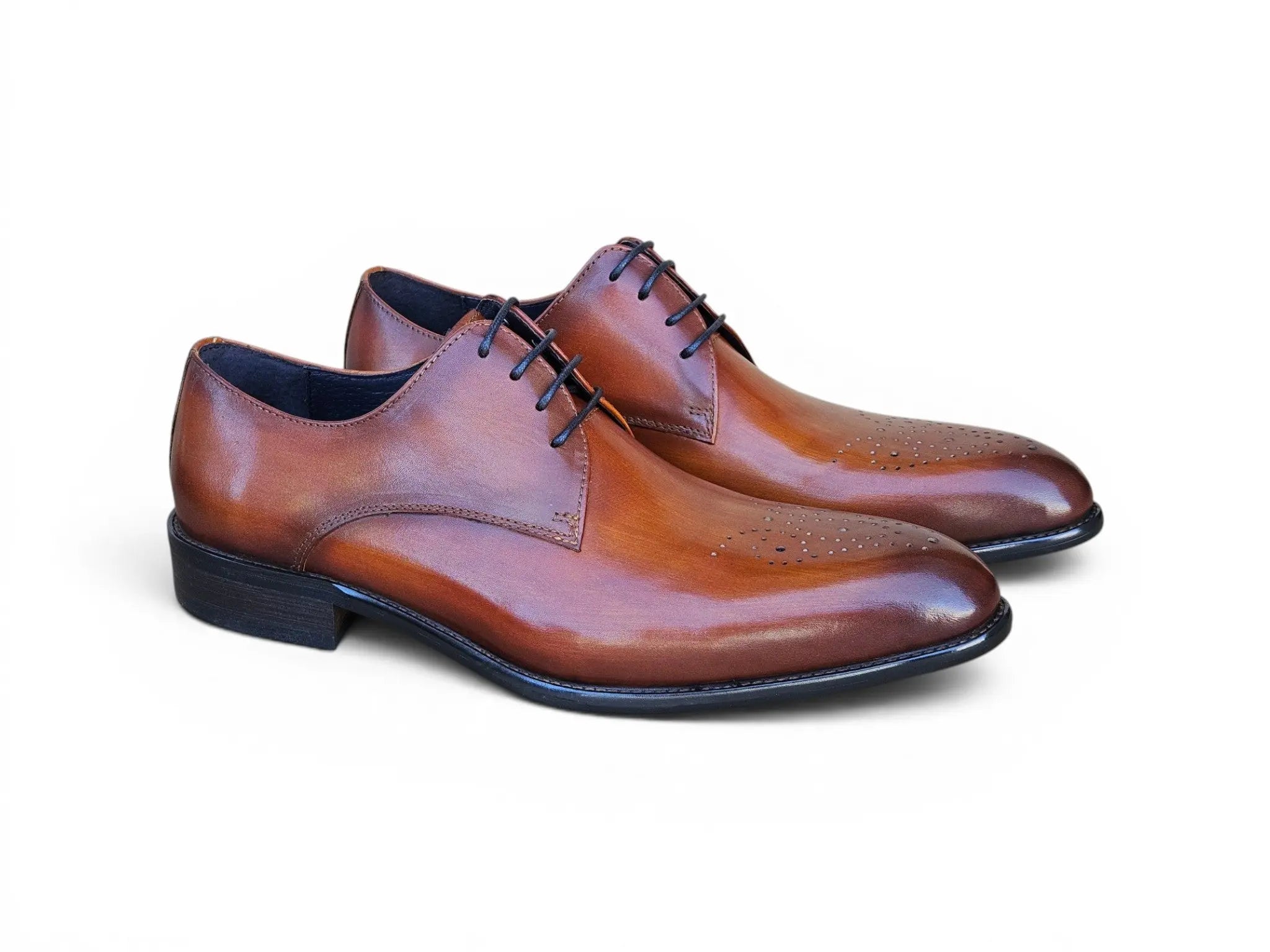 Signature Burnished Lace-up Derby Carrucci