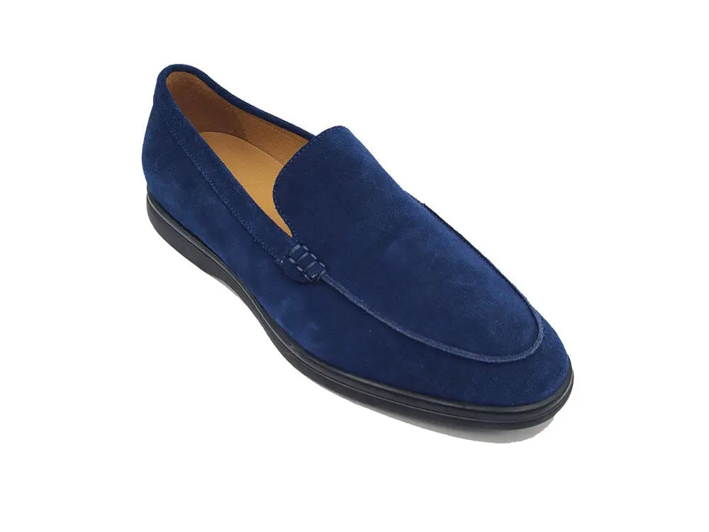 Supple Suede Loafer Carrucci