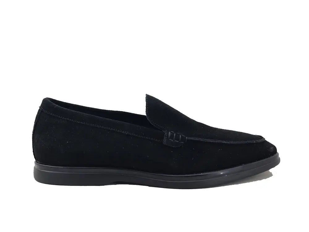 Supple Suede Loafer Carrucci